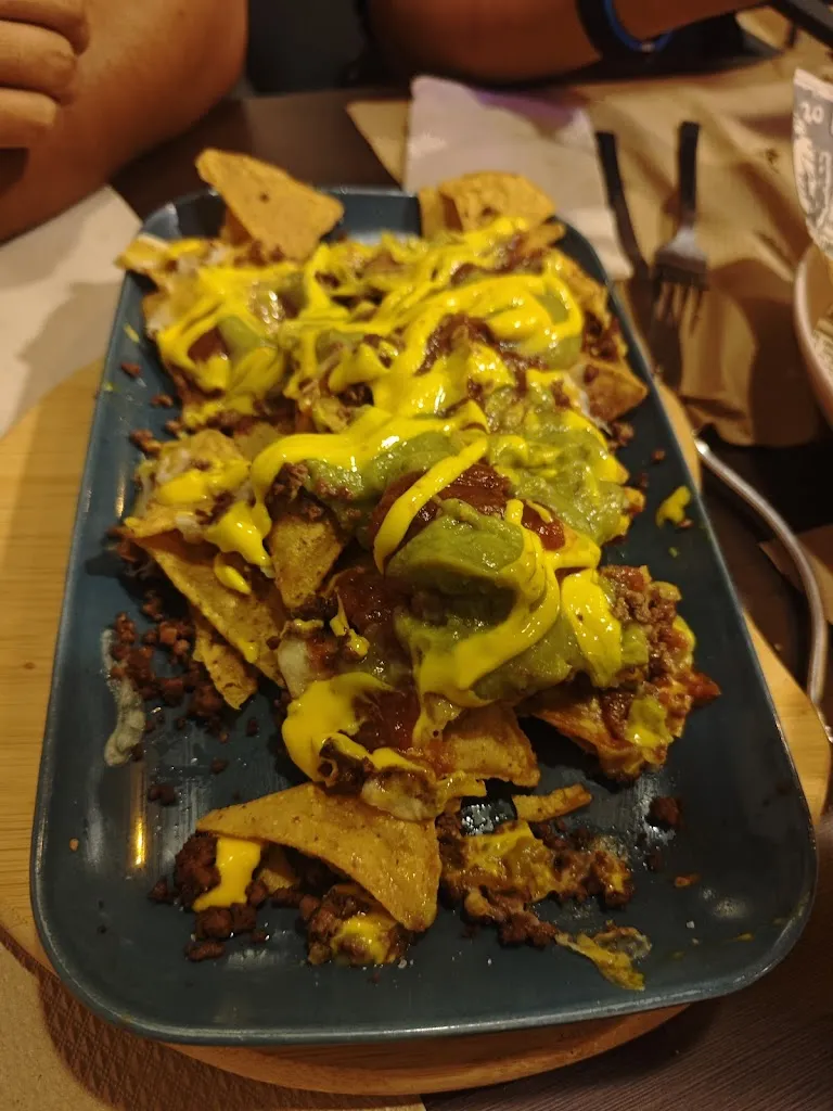 Adrian Hitos_LA CANDELA_Botarell_review