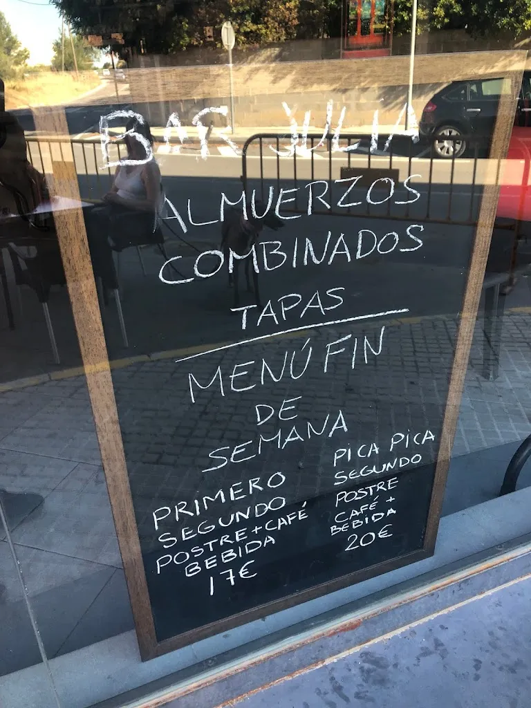 Menu_Bar Julia_Botarell_image_1