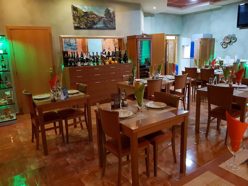 Bar Restaurant Bon Gust restaurant in Amposta