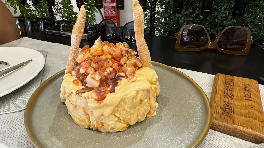 Svitlana Blyzniuk_Som de Tapes i Vins_Amposta_recensione