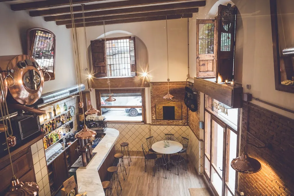 Bodega Amposta restaurant in Amposta