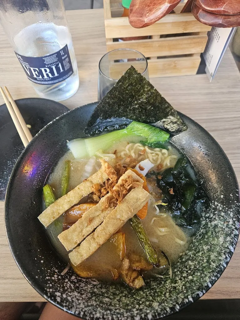 Diep Tran_Unramen_Amposta_recensione