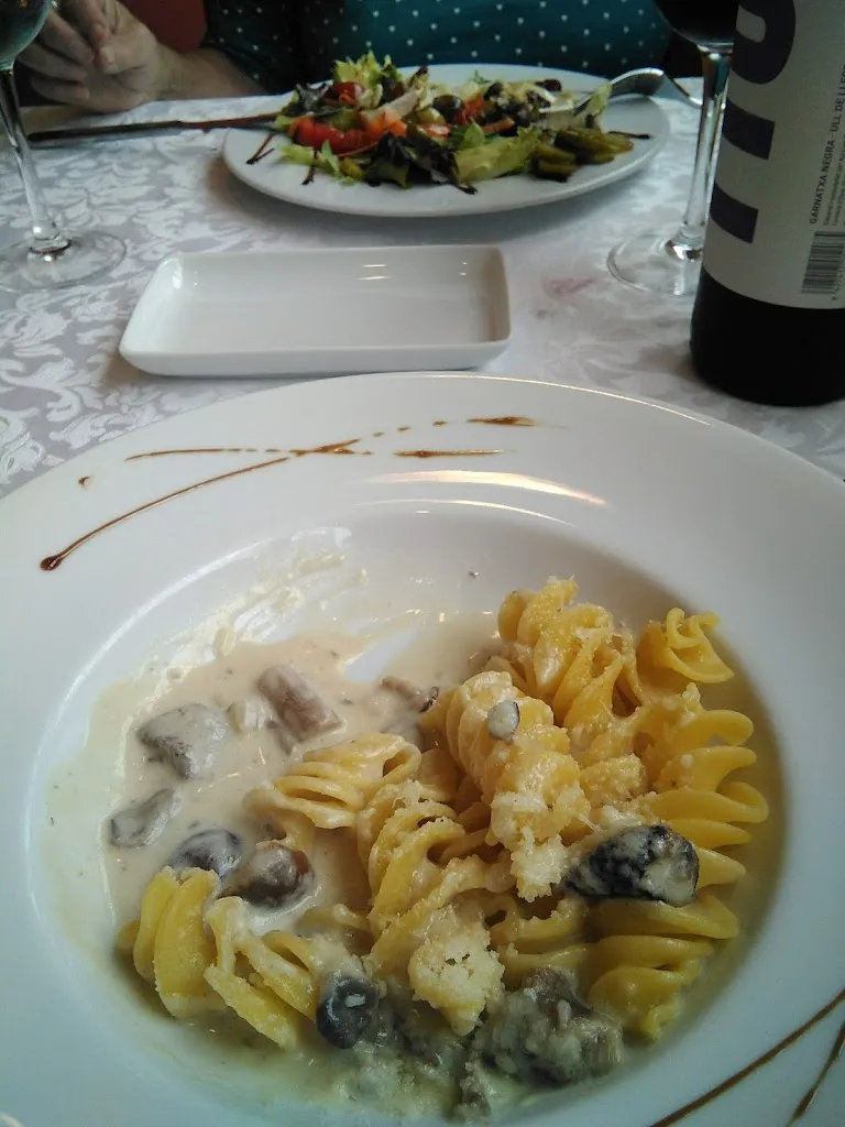 Anco van Hillenburg_L ITALIA DE BERGHEM SL_Amposta_review