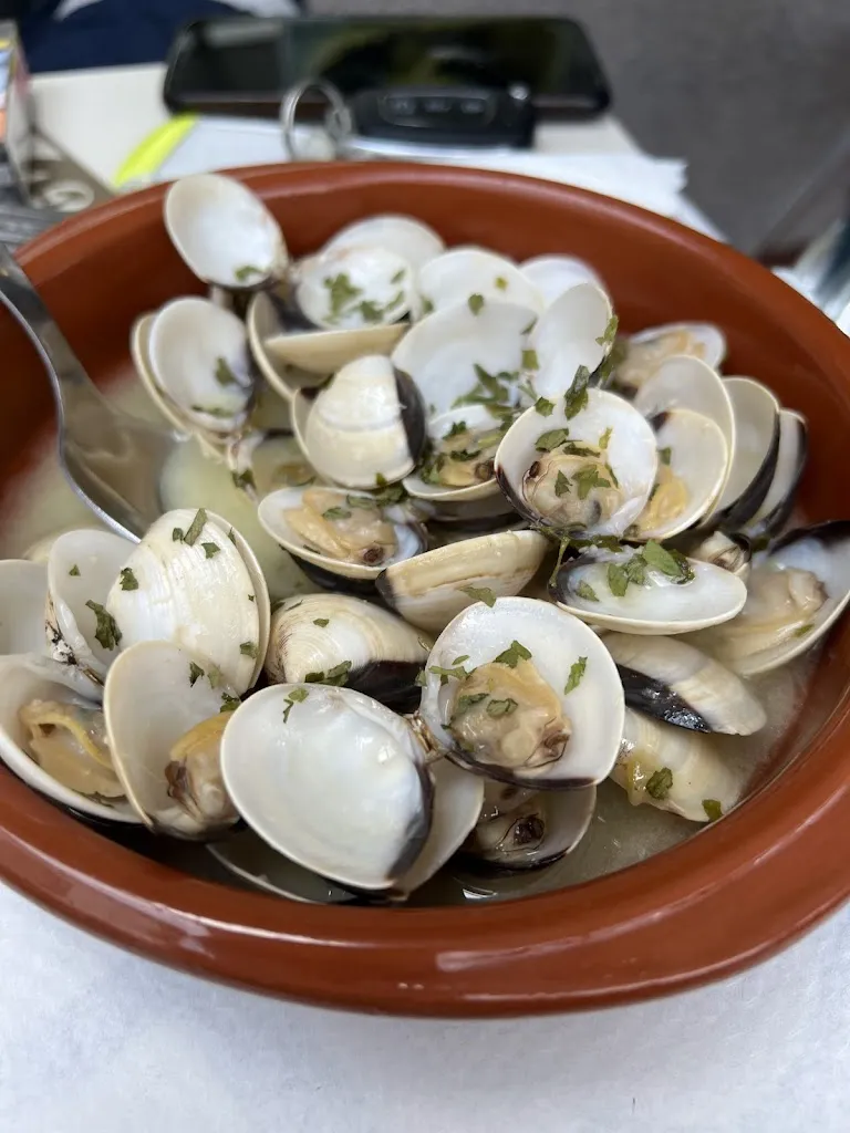 Miriam B Olivares_Esperanza Cafe&Bar_Corcubión_recensione