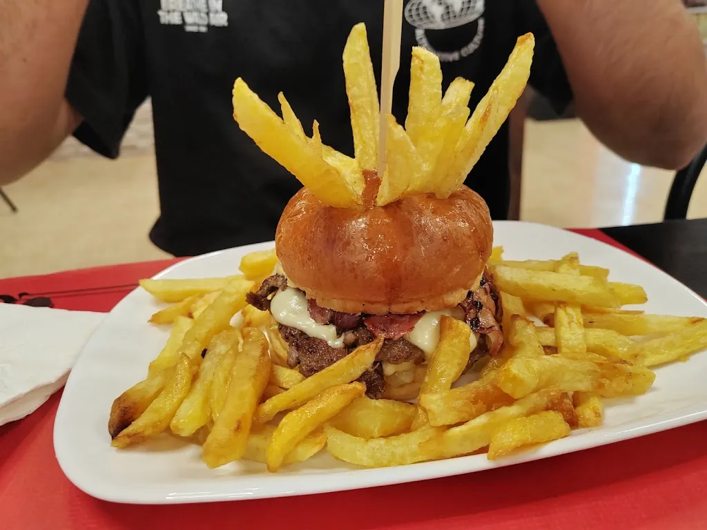 Cristian Gascón Gracia_La Espumosa burger_Amposta_review