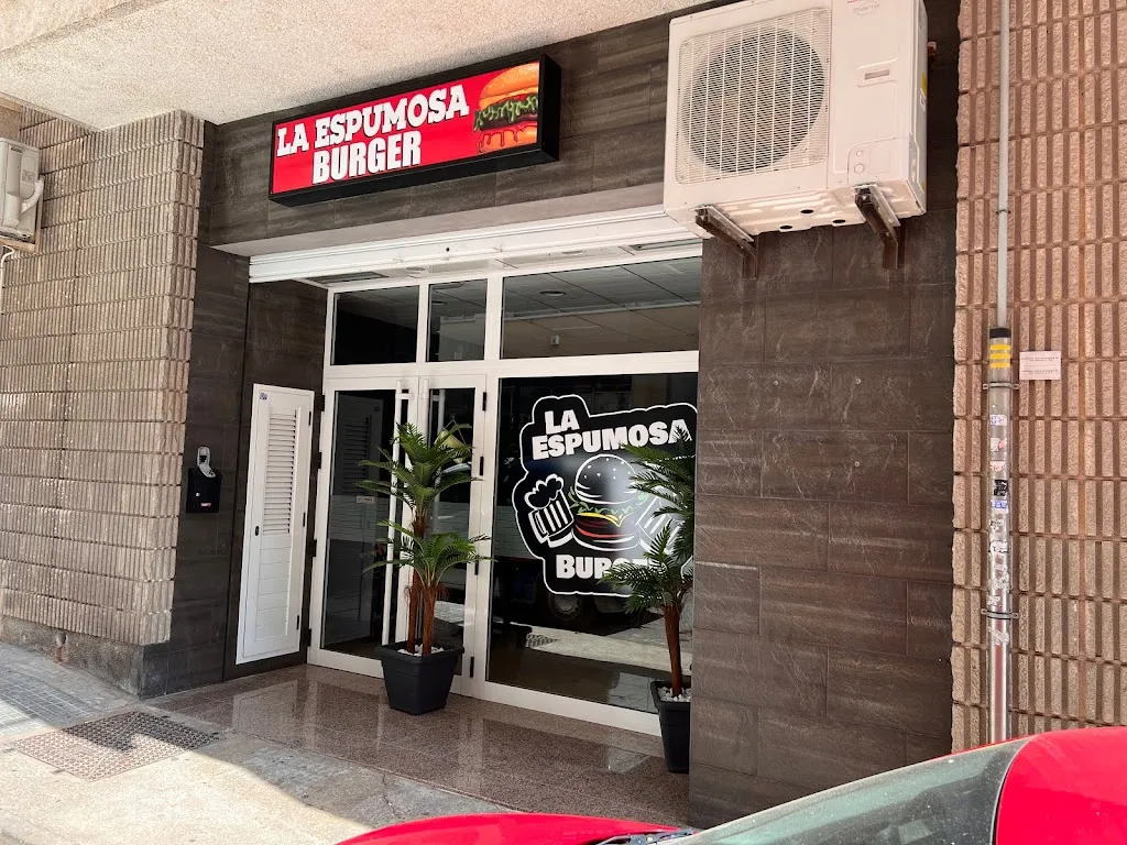 La Espumosa burger restaurant in Amposta