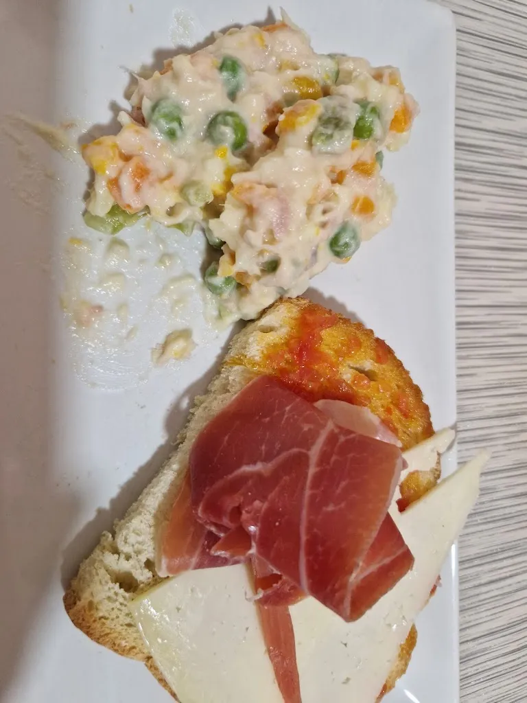 Antonio Garcia_Bar Casa Rafael_Amposta_review