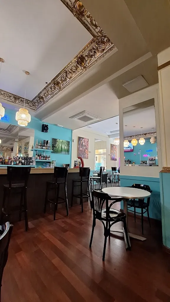 RESTOBAR LA CASCADA restaurant in Amposta