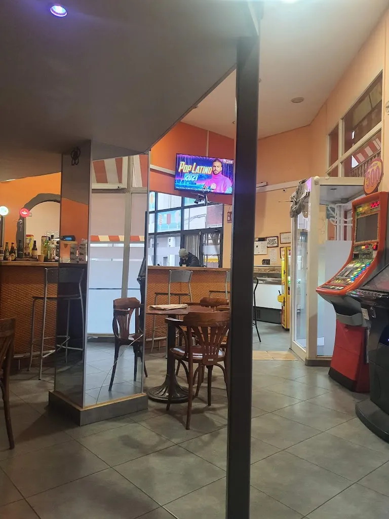 Cafeteria Andreea_Amposta_slider_image_2