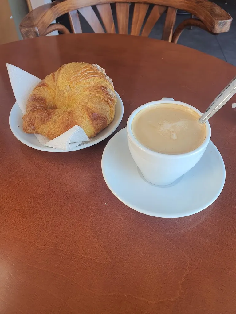 Cafeteria Andreea_Amposta_slider_image_3