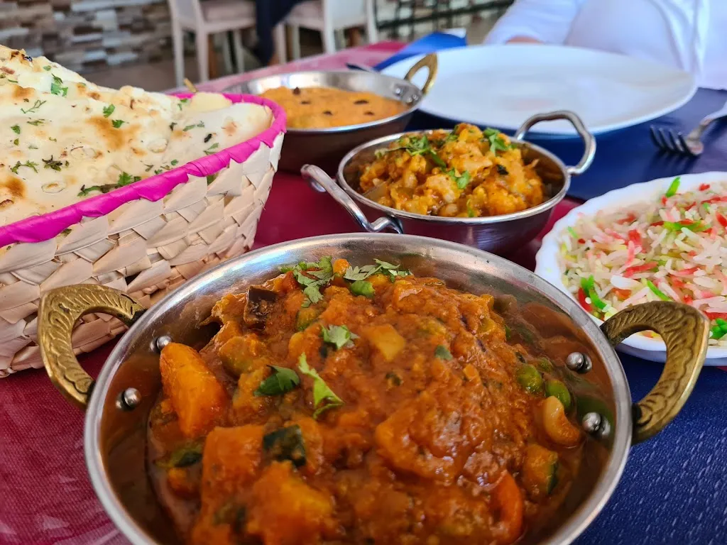 Karma Bara Restaurante Indio_Líjar_slider_image_2