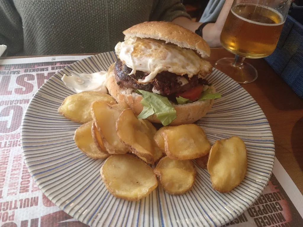 Menu_Restaurante cafes & pizza_Camarles_image_1