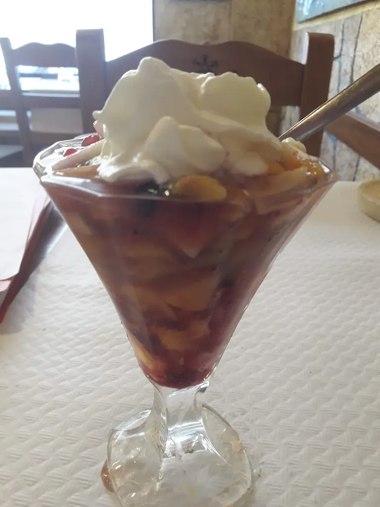 Menu_Restaurante cafes & pizza_Camarles_image_3