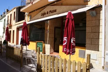 Restaurante cafes & pizza_Camarles_slider_image_1