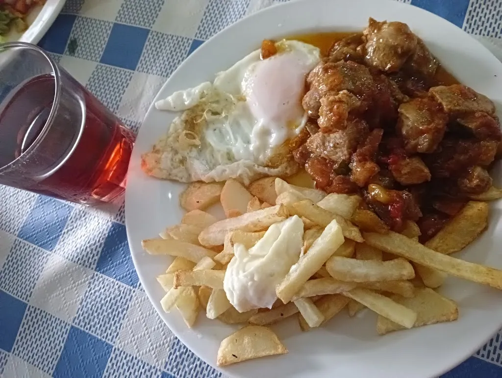 Eugenio Dos Santos Pires_Restaurante Casa Ricardo_Ejido El_review