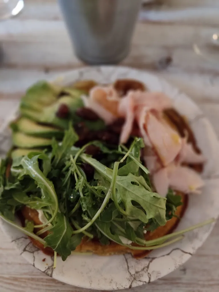 Anna Lipinska_Oroma Coffee & Brunch_Calafell_review