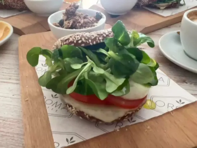 Oroma Coffee & Brunch_Calafell_slider_image_2