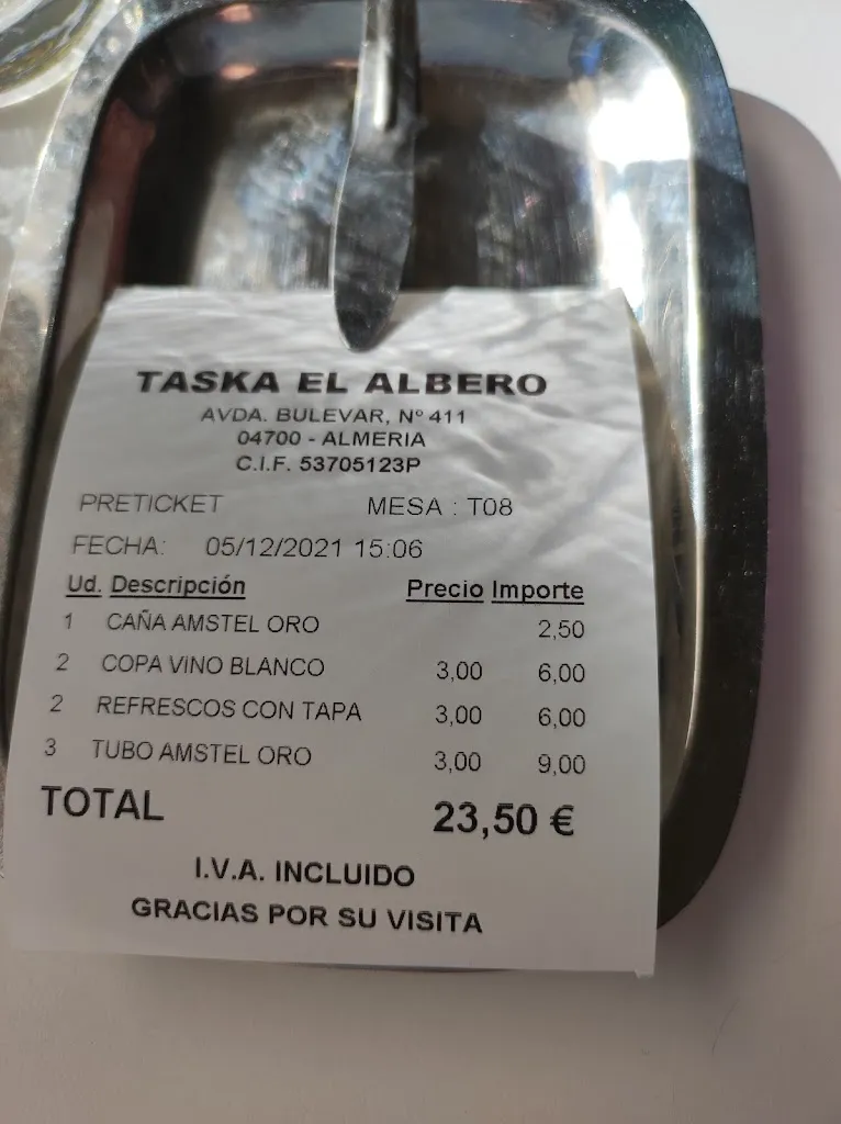 Maik_Taska El Albero_Ejido El_review