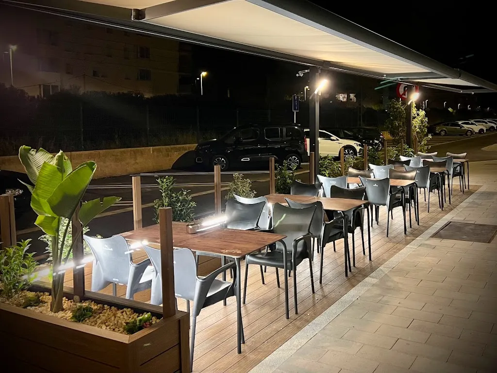 Bar Restaurant Emperador restaurant in Calafell