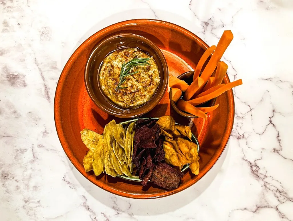 Nomada Gastrovermuteria_Calafell_slider_image_2