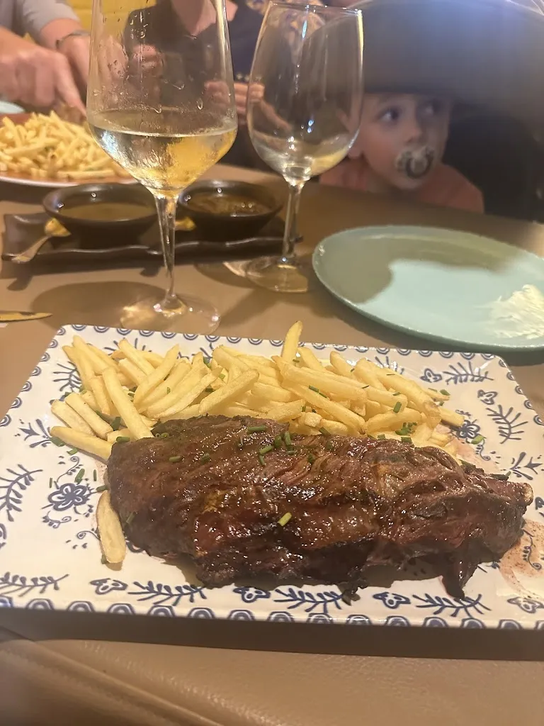 natalie hanssen_Viejas locas by Pampa_Calafell_review