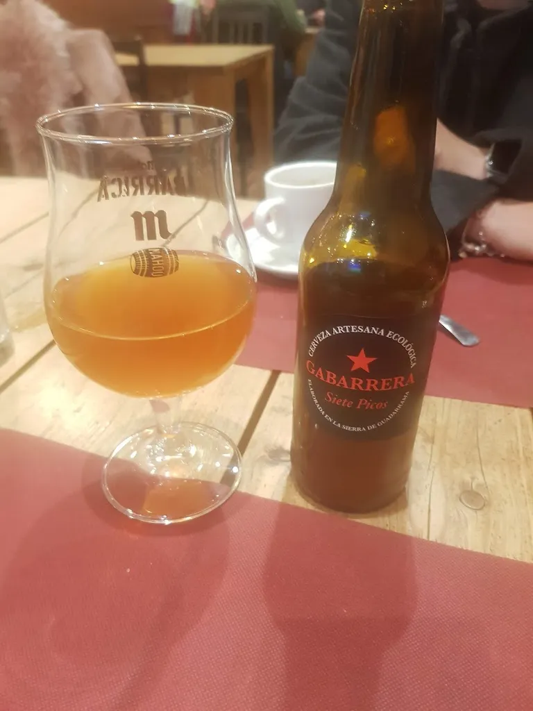 Bengt-Göran Johansson_Restaurante-Sidrería El Ibón_Cerceda_review