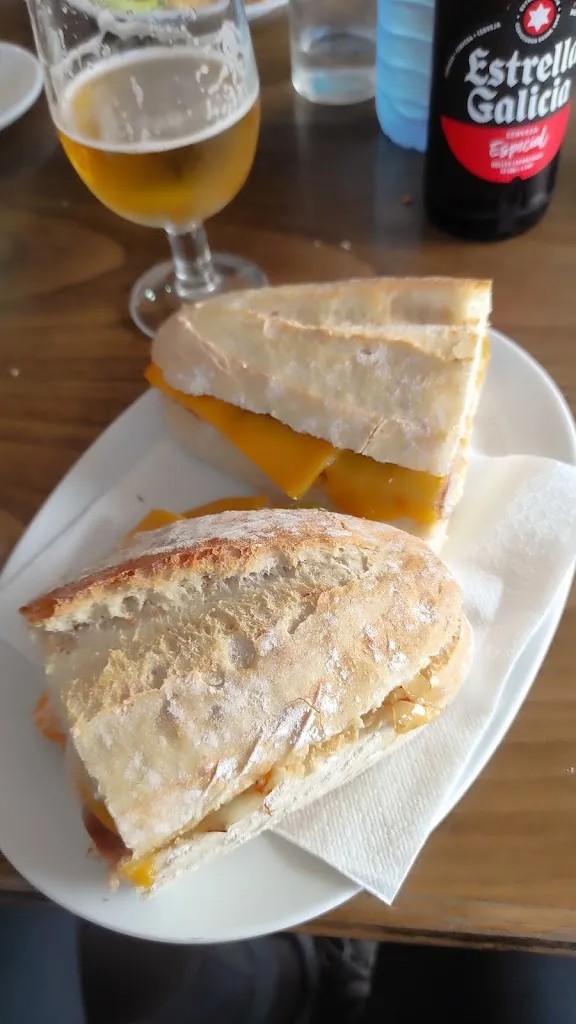 Menu_Bar Cal Siscu_Catllar_image_8