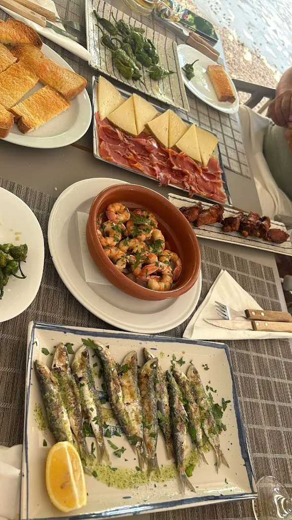 Maik Alonso_Fusion Ferre Restaurant_Colldejou_review