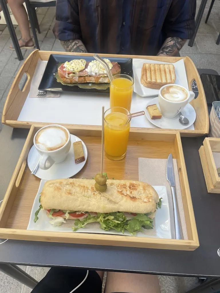 Spacecake Linu_El Racó del Moll_Cambrils_review