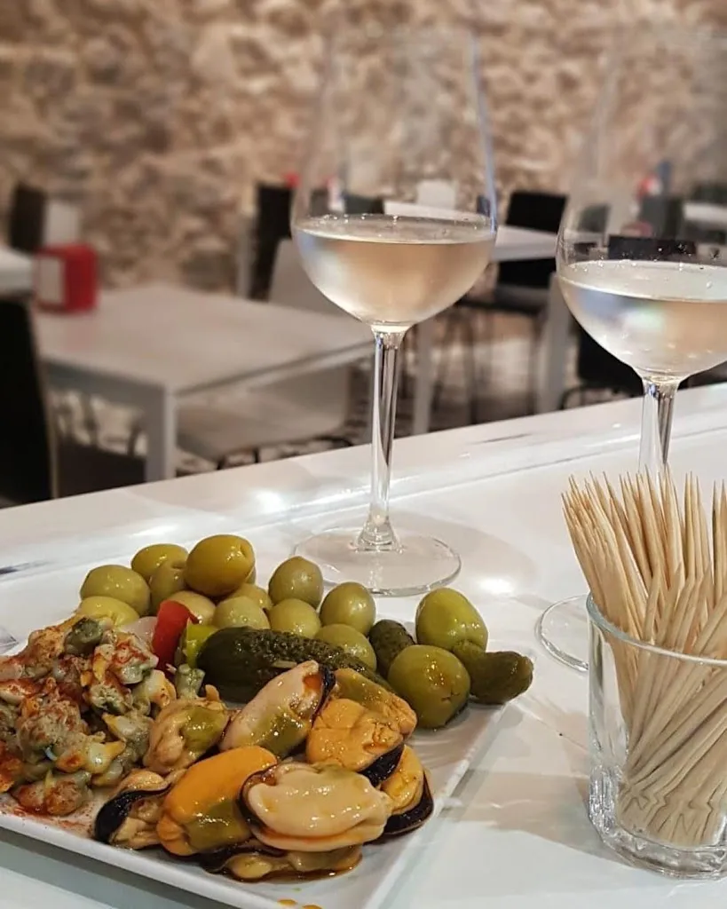 Menu_Bar transilvania_Corbera dEbre_image_9