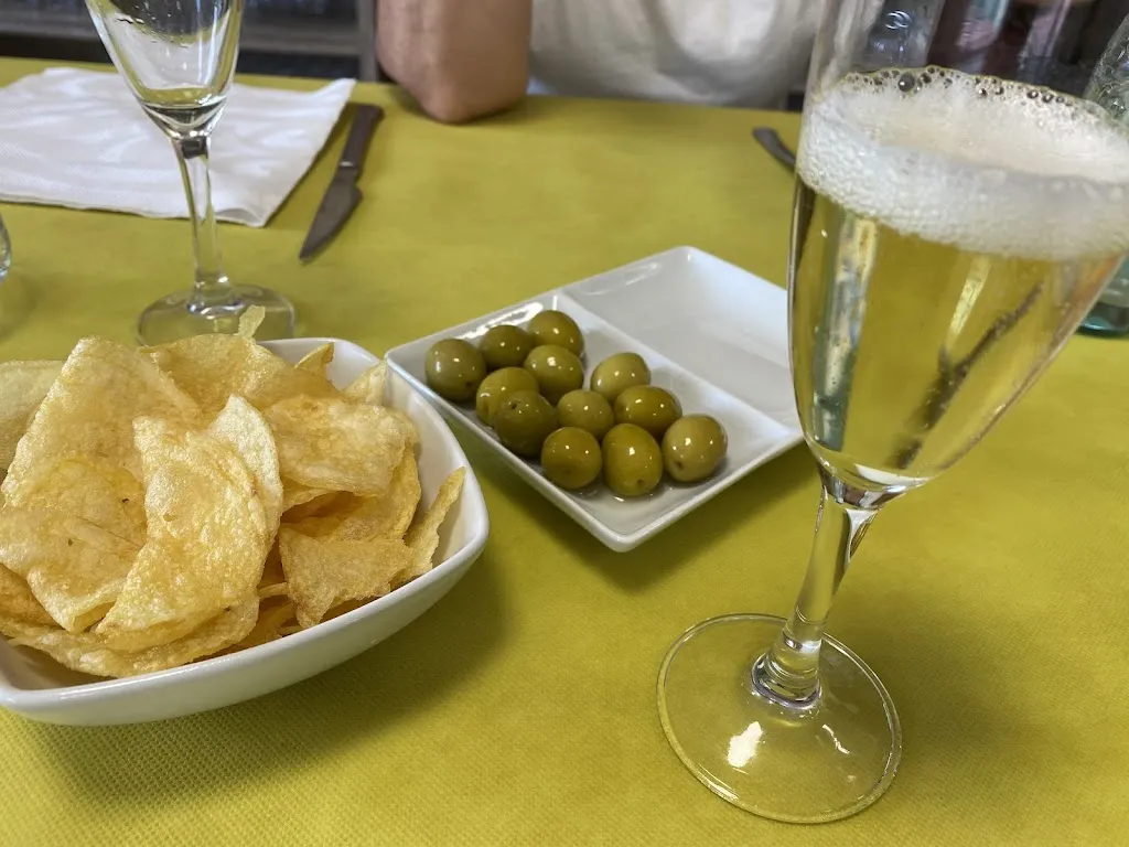 Albert B_Bar Restaurant Casal_Corbera dEbre_review