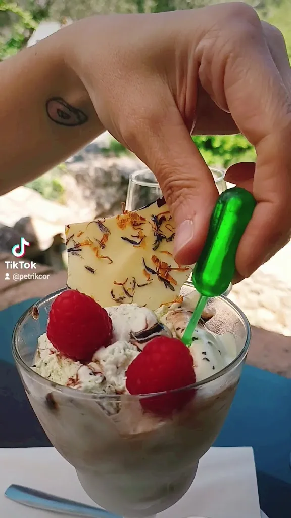 Porta del Priorat Restaurant_Cornudella de Montsant_slider_image_2