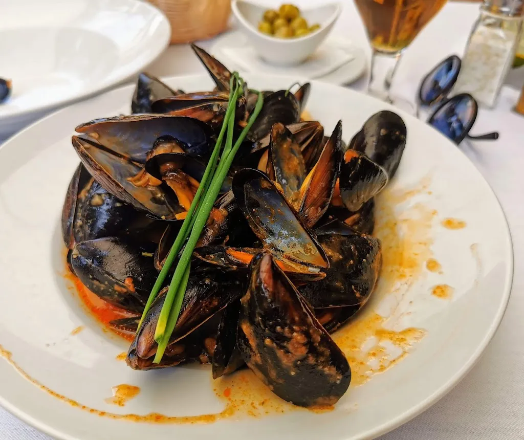 Menu_Mediterraneum Restaurant_Creixell_image_5