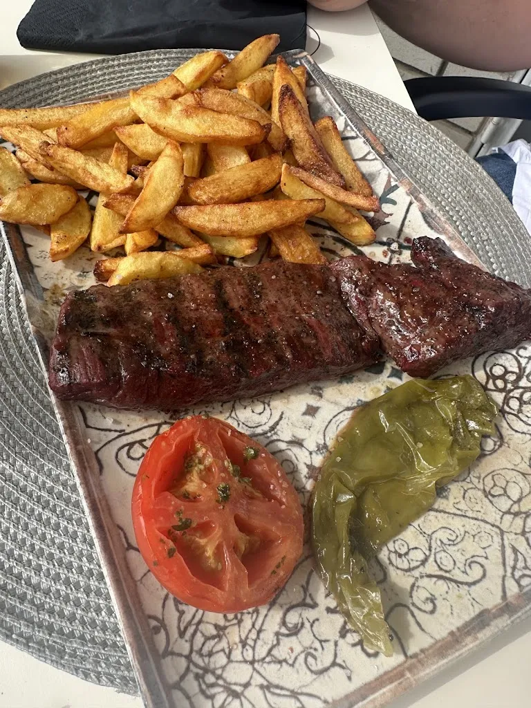 Jennifer Gonzalez cardenas_Tu y Yo El Tapeo de Creixell_Creixell_review