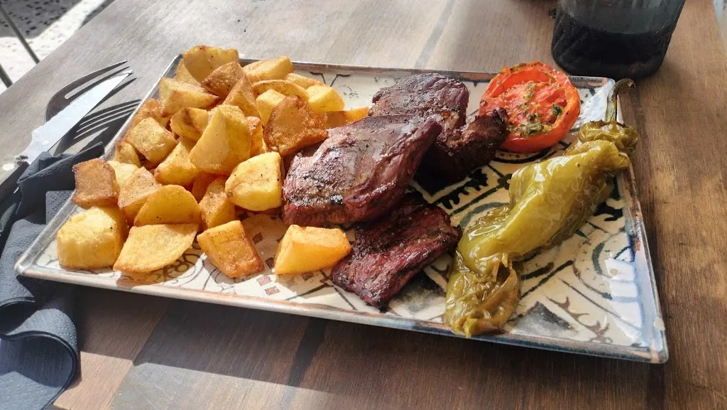 Tu y Yo El Tapeo de Creixell_Creixell_slider_image_3