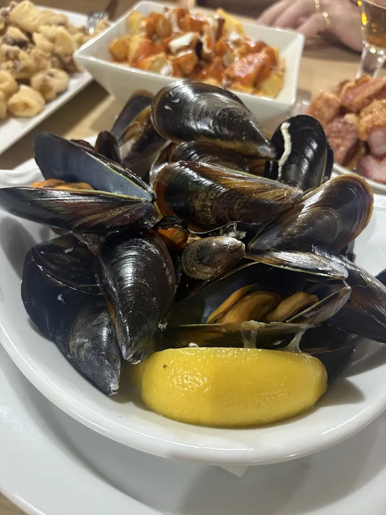 Bar Restaurant La Gresca_Creixell_slider_image_2