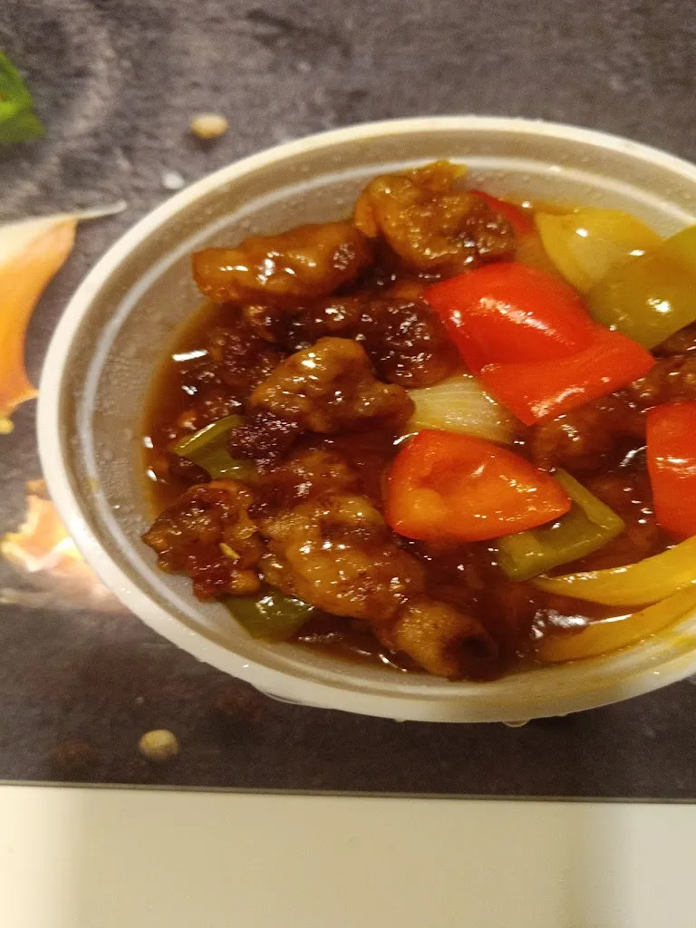 Ruben Escobar_Bar restaurante Wok & Sushi_Creixell_review