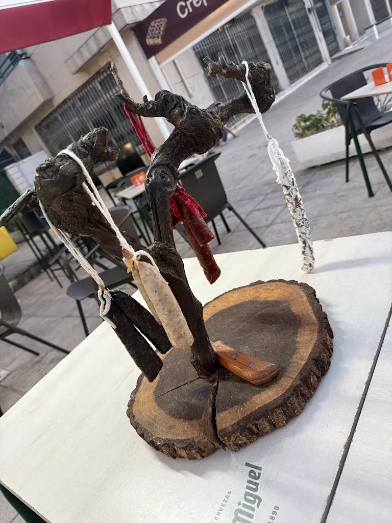 Jonas Burry_Restaurant El Rodavi_Cunit_recensione