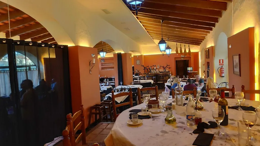 Restaurant El Rodavi restaurant in Cunit