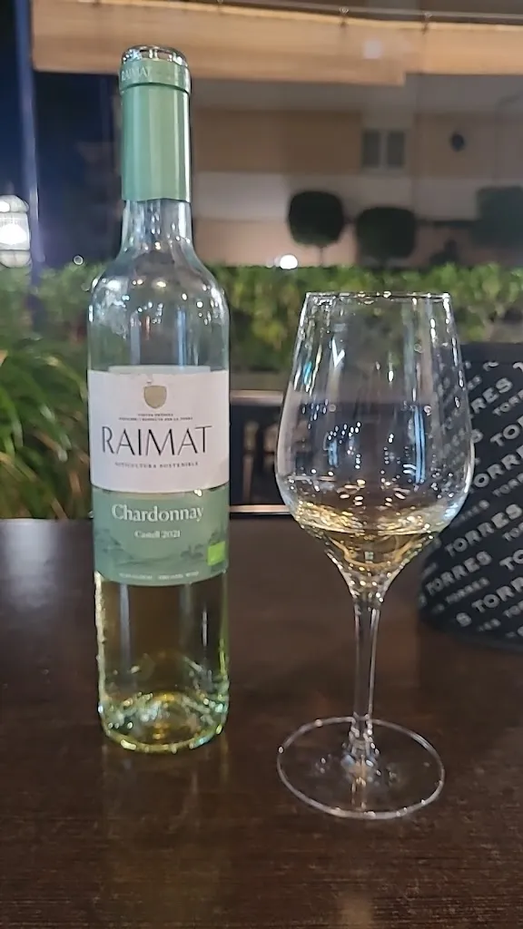 Rene Apack_Can Martí_Cunit_review