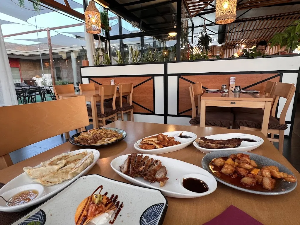 Restaurante El Bambú_Cunit_slider_image_2