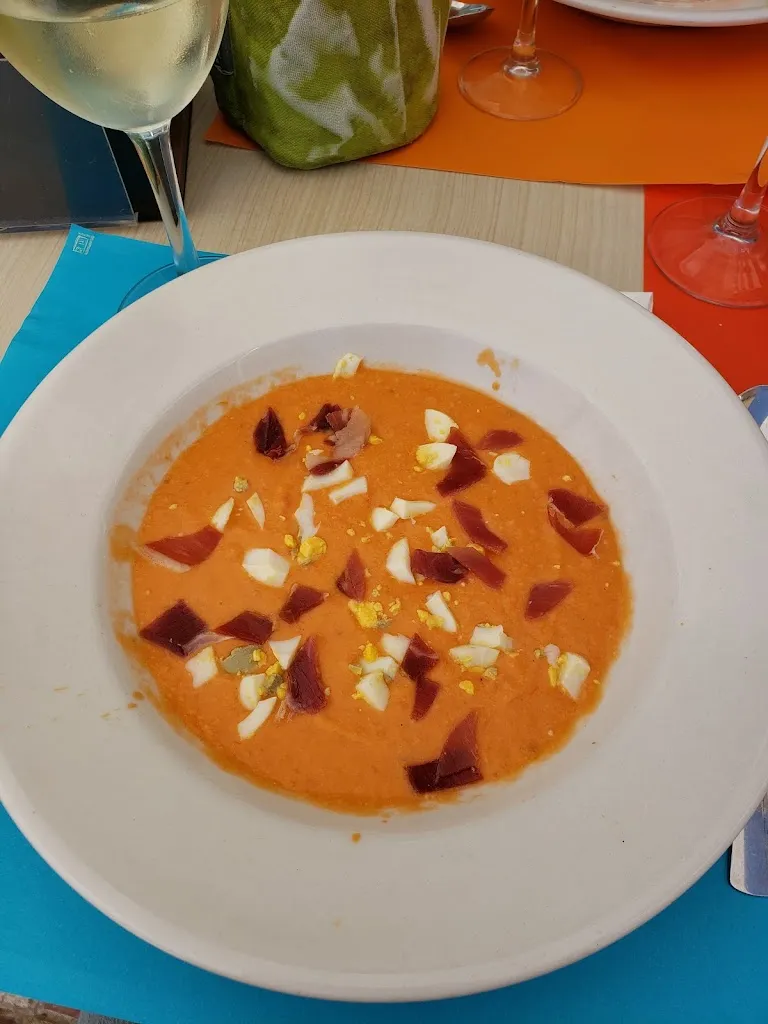 Patricia Toja_Travesses Casa Carminya_Cunit_review