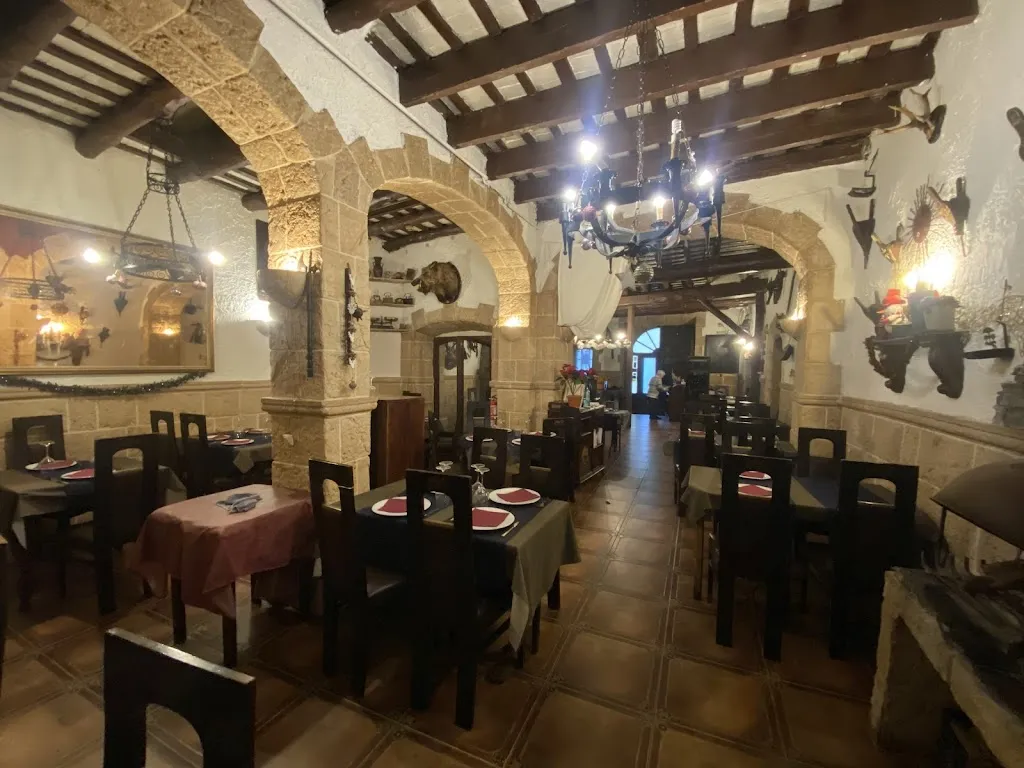 Hostal Restaurante La Diligencia restaurant in Cunit