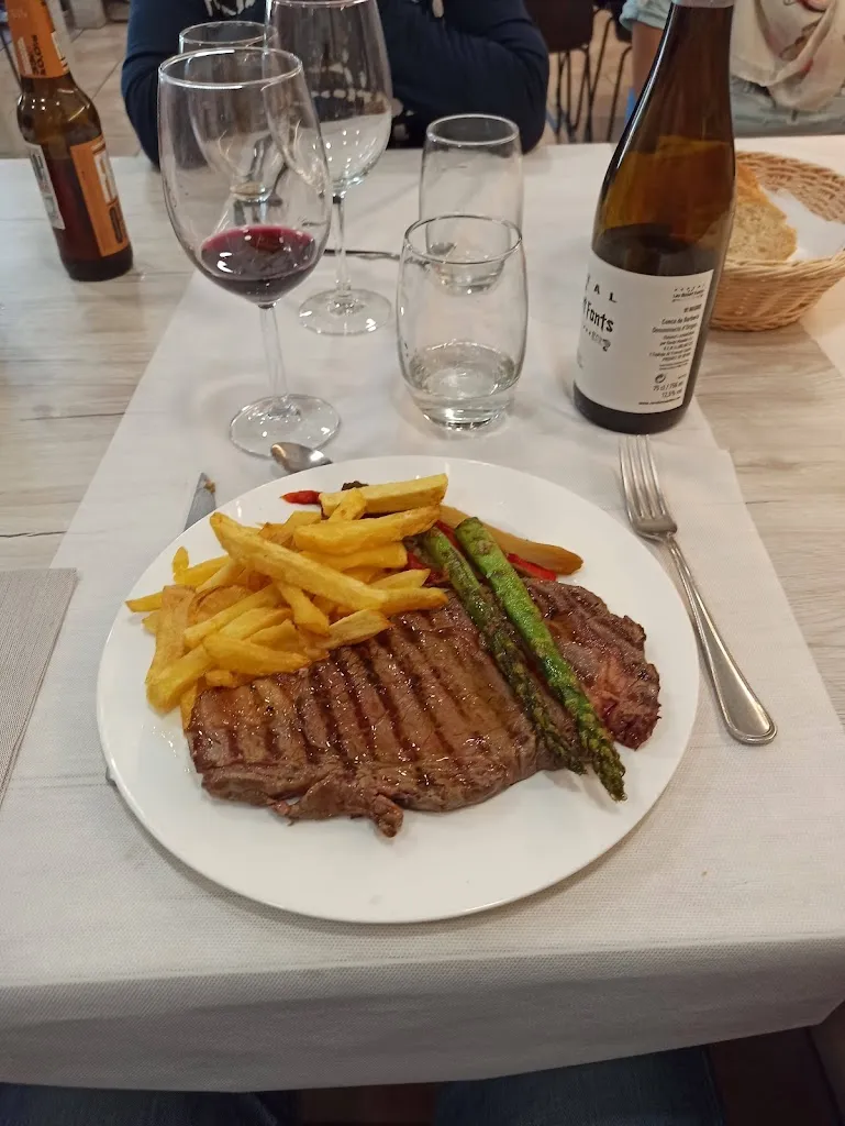 Menu_Hostal Restaurant Les Disset Fonts_Espluga de Francolí_image_7