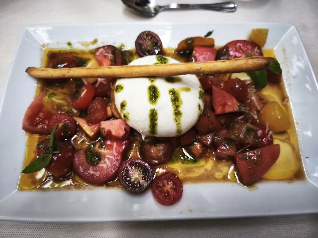 Alicia Ginovart Molins_Hostal Restaurant Les Disset Fonts_Espluga de Francolí_review