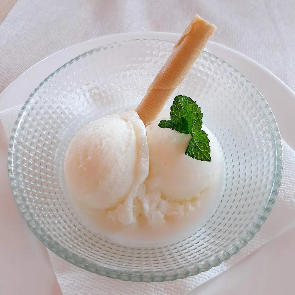 ATestrada_Hostal Restaurant Les Disset Fonts_Espluga de Francolí_review