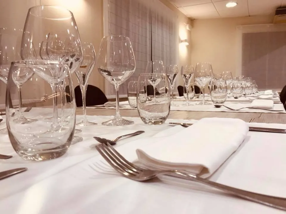 Hostal Restaurant Les Disset Fonts_Espluga de Francolí_slider_image_1