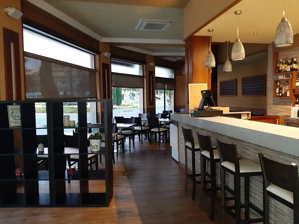 Restaurant Prestige (antiguo cal palau) restaurant in Espluga de Francolí