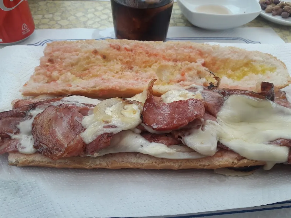 Bar L'Espluga_Espluga de Francolí_slider_image_2