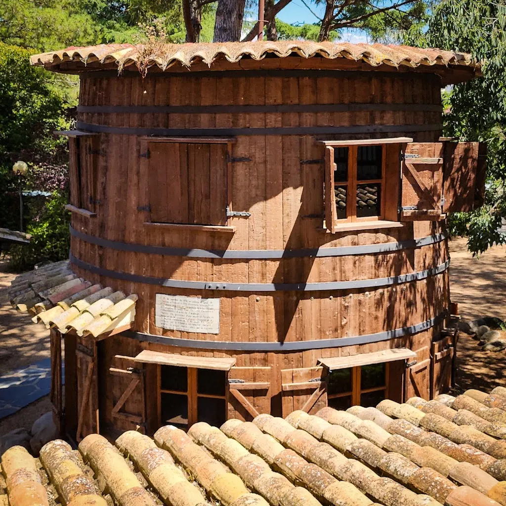 Greg Ishii_Hostal Del Senglar_Espluga de Francolí_review